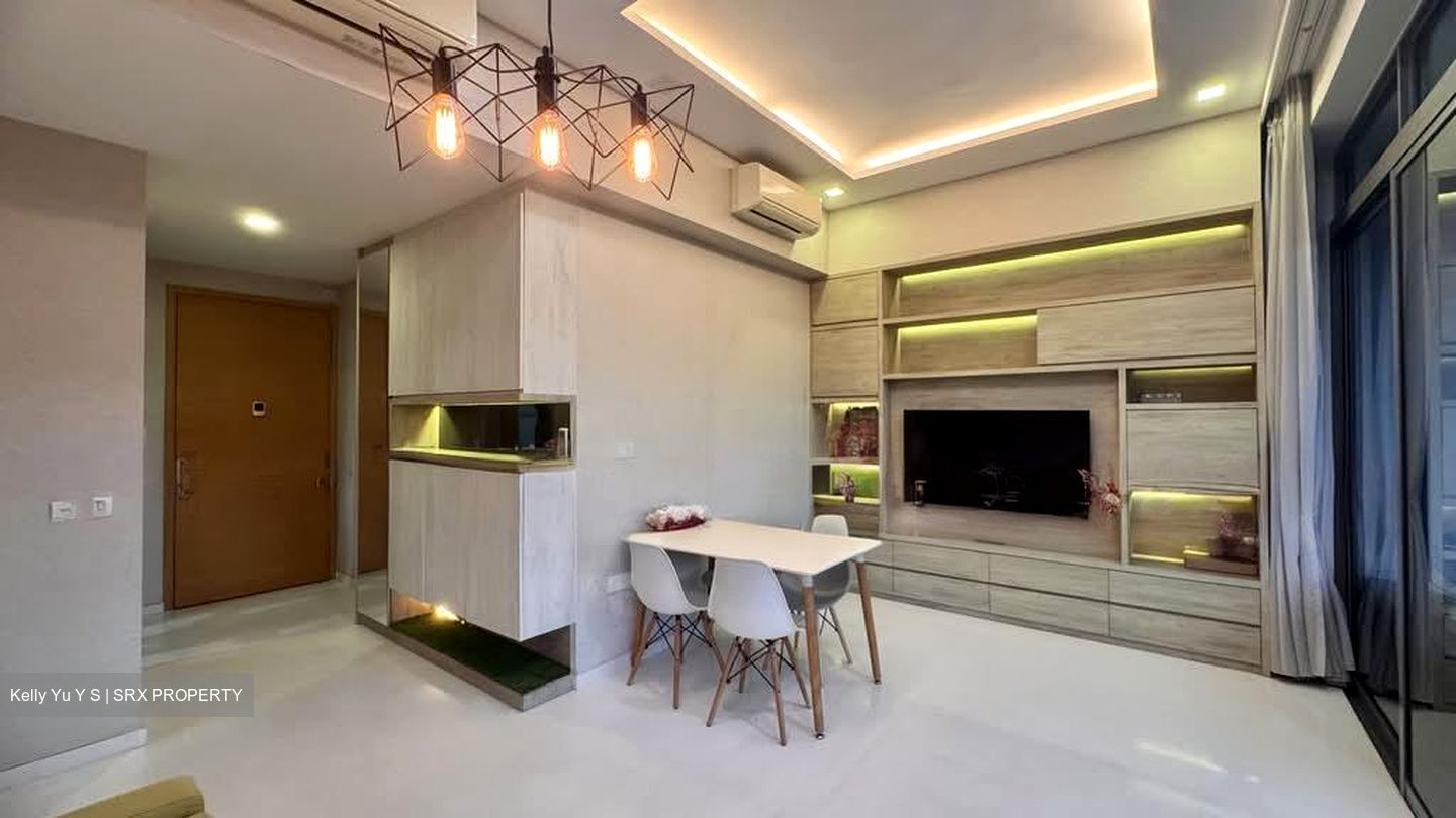 The Skywoods (D23), Condominium #566330261